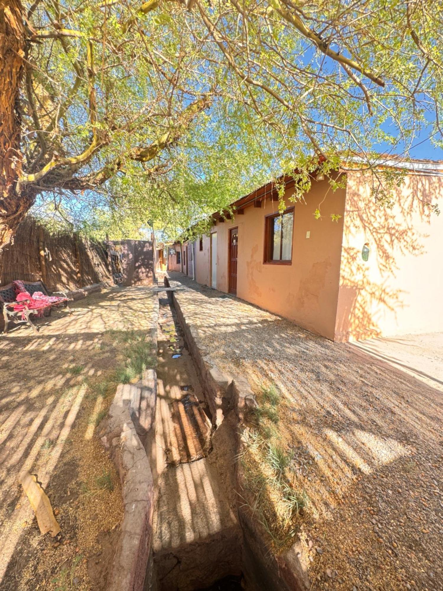 Atacama Lodge Rukazen Rustico 圣佩德罗·德·阿塔卡马 外观 照片