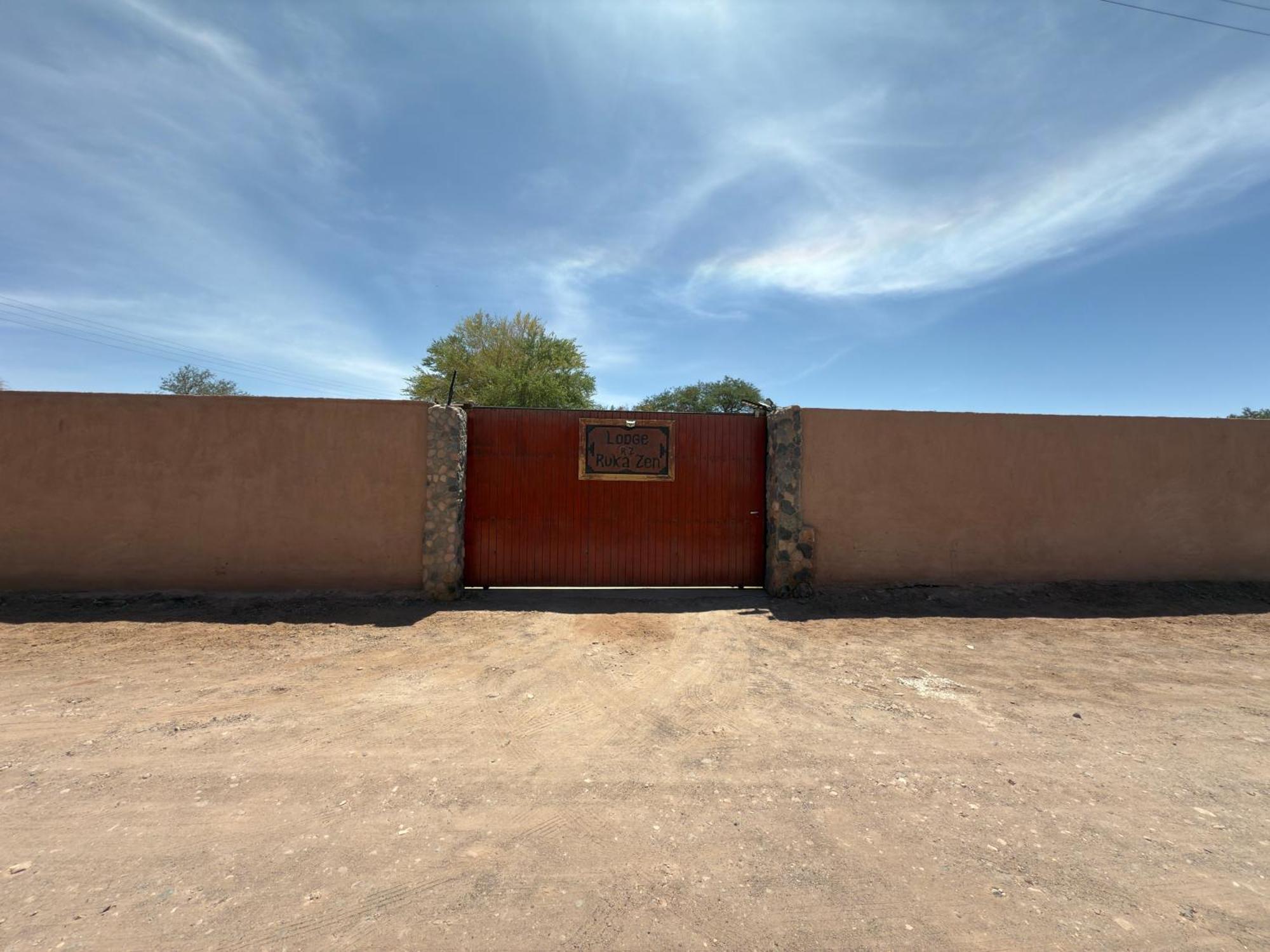 Atacama Lodge Rukazen Rustico 圣佩德罗·德·阿塔卡马 外观 照片